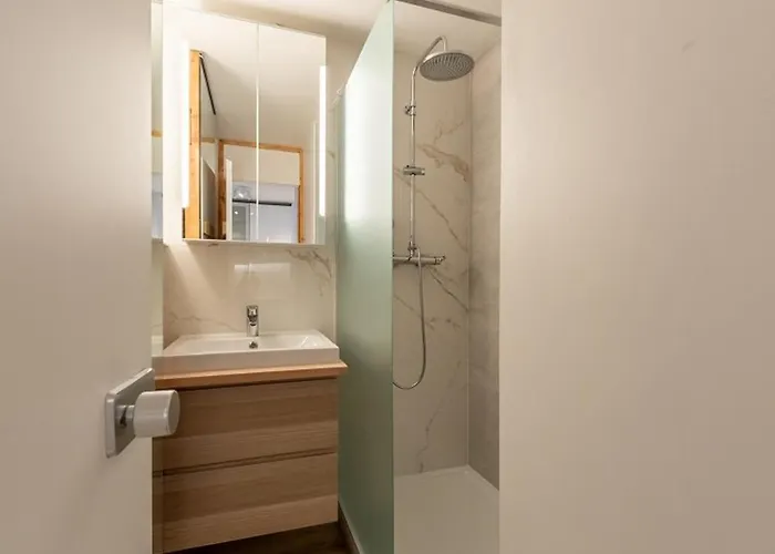 Renove 4 Pers, Balcon, Centre Plagne Bellecote - Fr-1-351-65 *