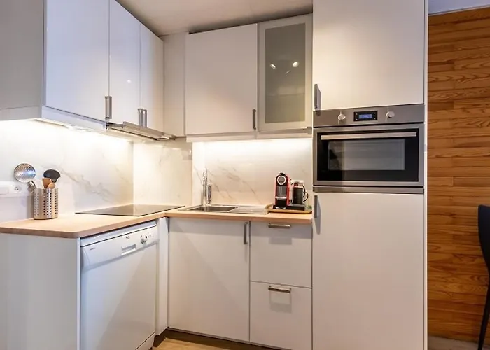 Renove 4 Pers, Balcon, Centre Plagne Bellecote - Fr-1-351-65 *